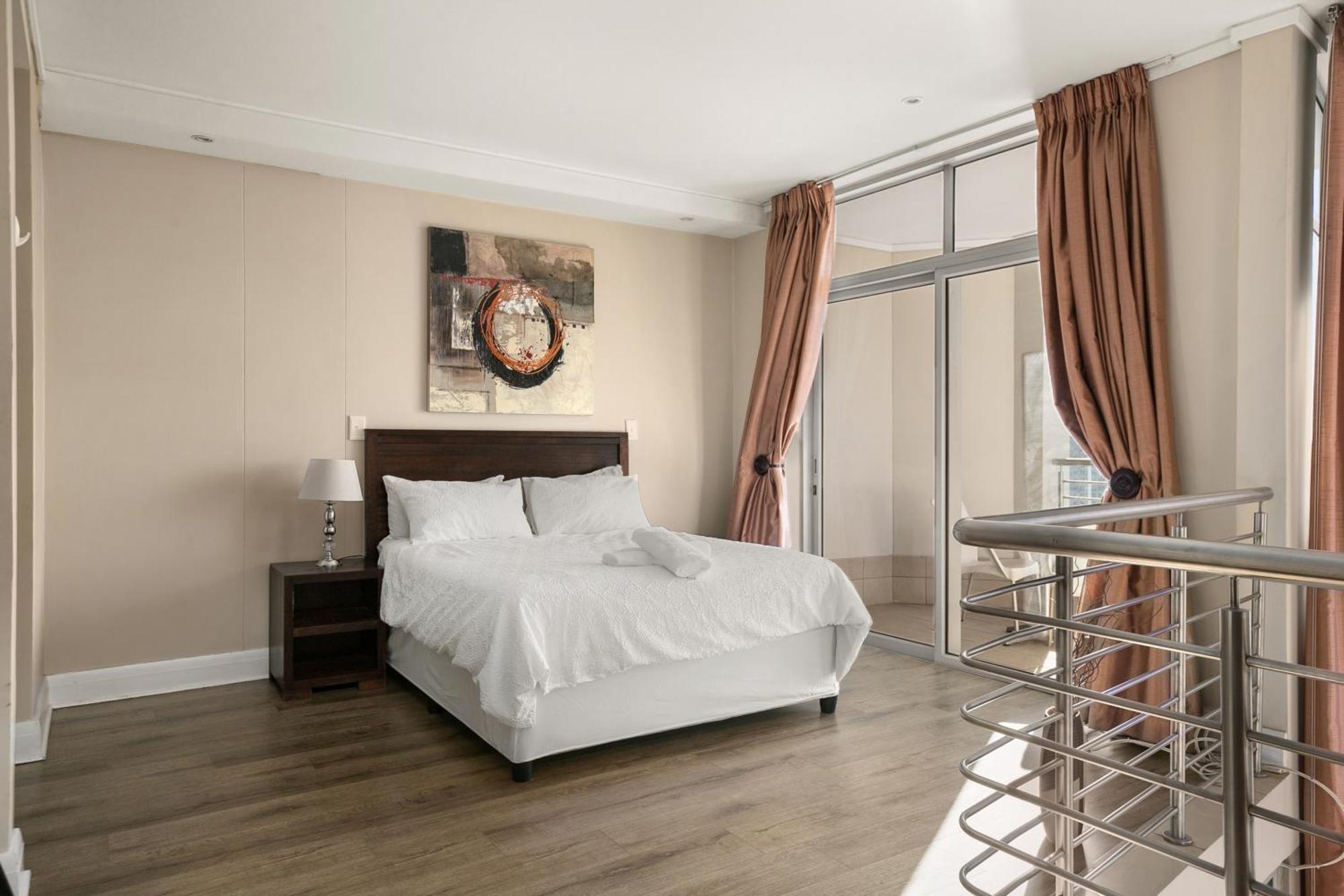 Hydro Park Residences In Sandton With Generator โจฮันเนสเบิร์ก ภายนอก รูปภาพ