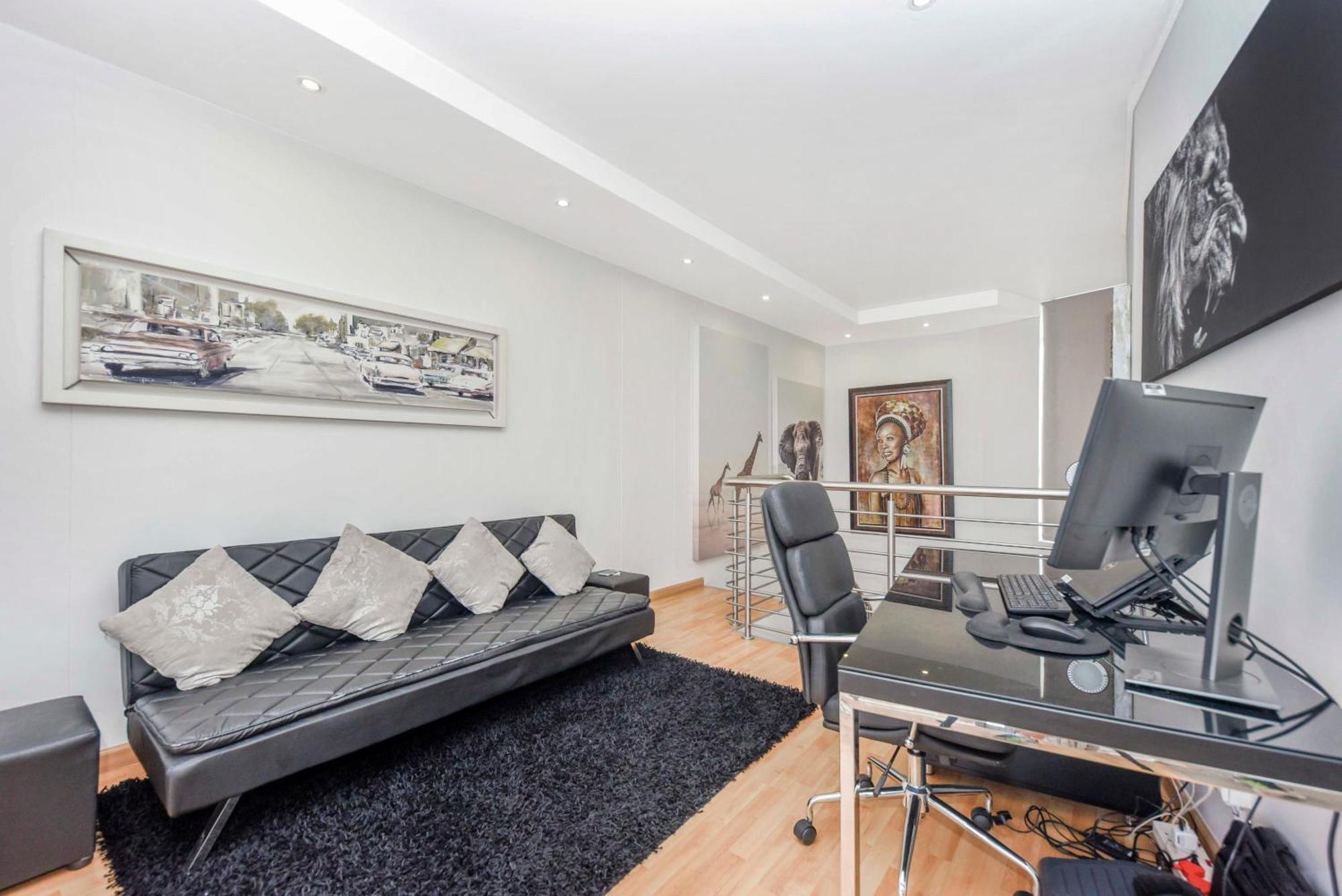 Hydro Park Residences In Sandton With Generator โจฮันเนสเบิร์ก ภายนอก รูปภาพ