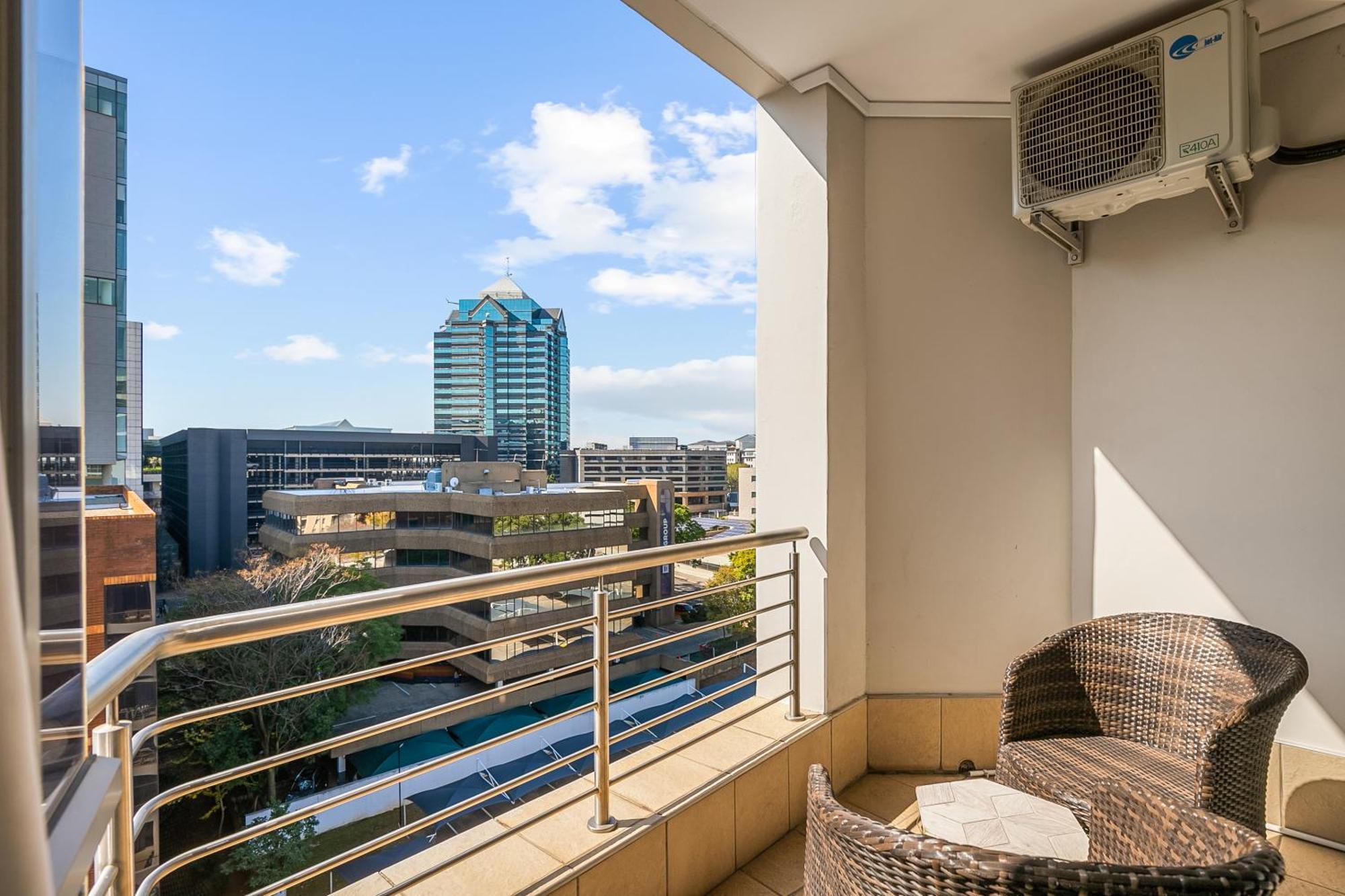Hydro Park Residences In Sandton With Generator โจฮันเนสเบิร์ก ภายนอก รูปภาพ
