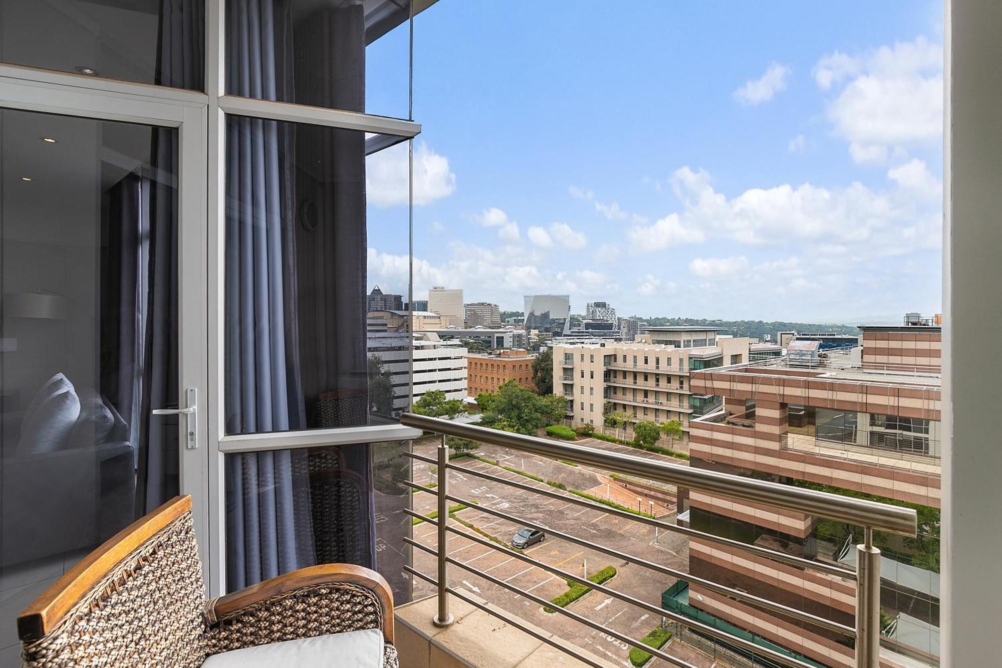 Hydro Park Residences In Sandton With Generator โจฮันเนสเบิร์ก ภายนอก รูปภาพ
