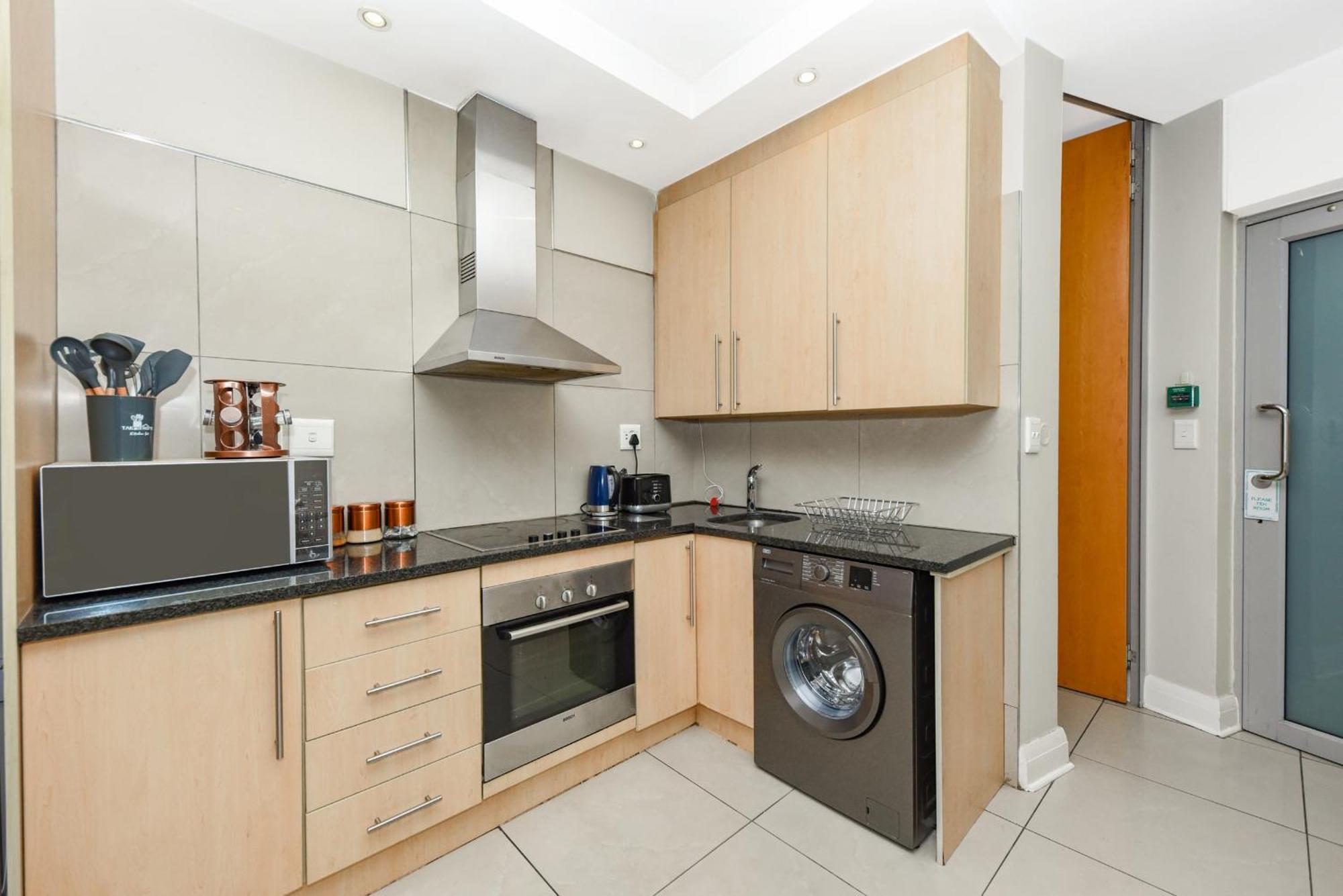 Hydro Park Residences In Sandton With Generator โจฮันเนสเบิร์ก ภายนอก รูปภาพ